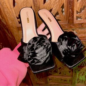 3D Rose Black Heels 🖤🥀
